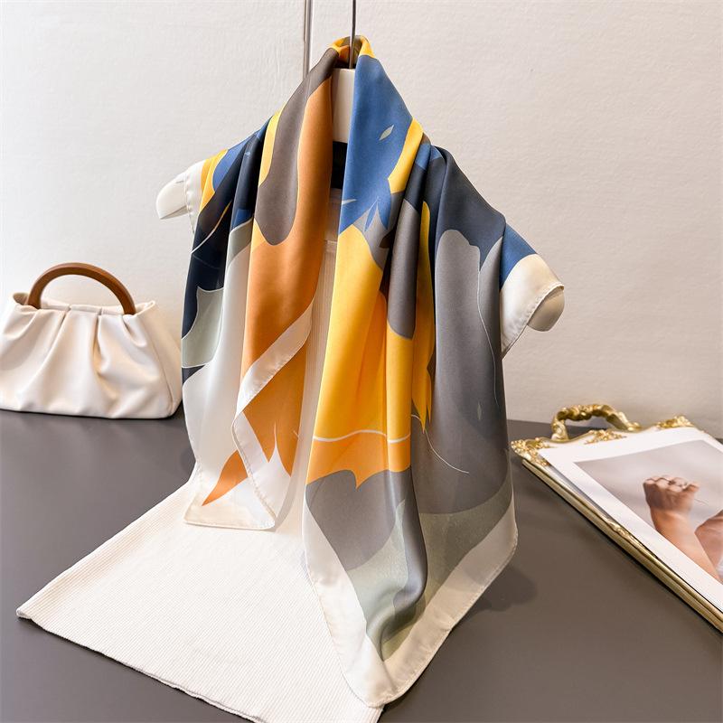 Luxury Horse Print Square Silk Scarf Women Neck Tie Soft Hijab Headscarf Female Fashion Decorate Head Scarf Foulard Bandana