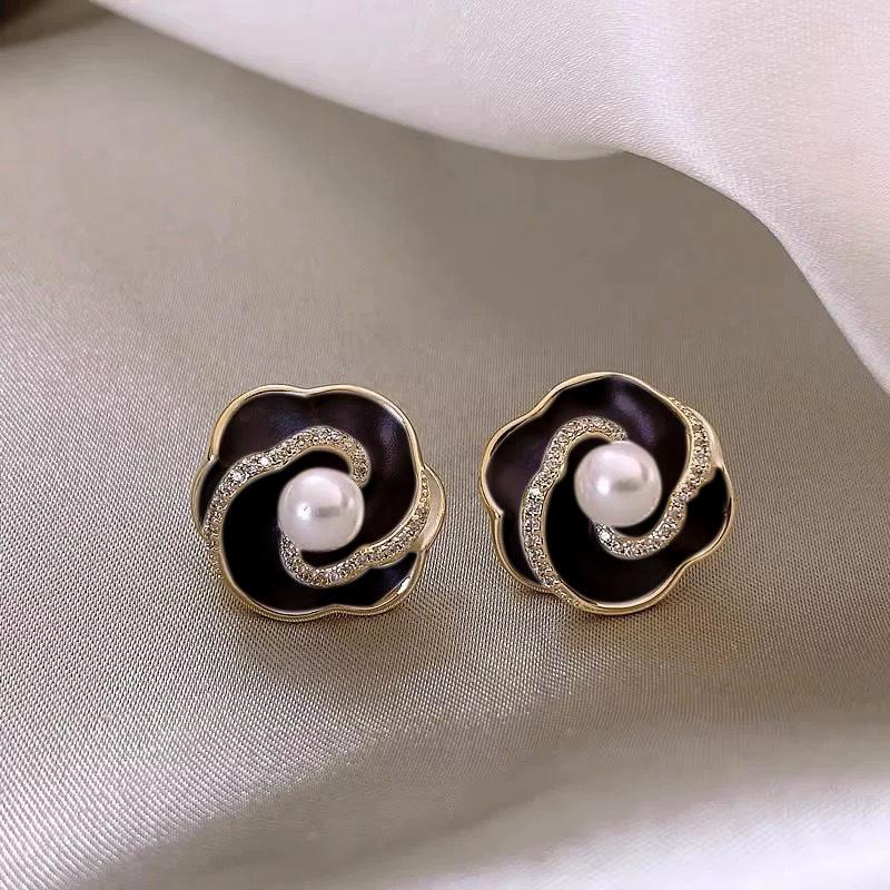 High-Grade Green Floral Pearl Earrings - Silver Needle Lily of the Valley and Tulip Design