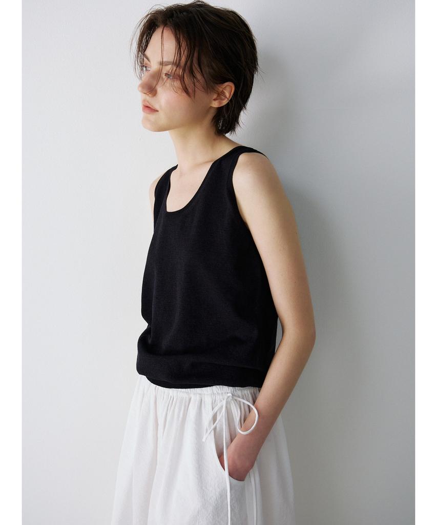 Ninnis Tie Sleeveless Knit Top (Black)