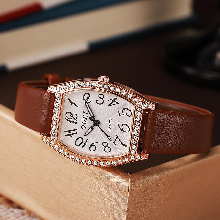 Fassförmige Voll-Diamant Europäischer und Amerikanischer Stil Uhr Mode Damen Uhr Quarz Uhr