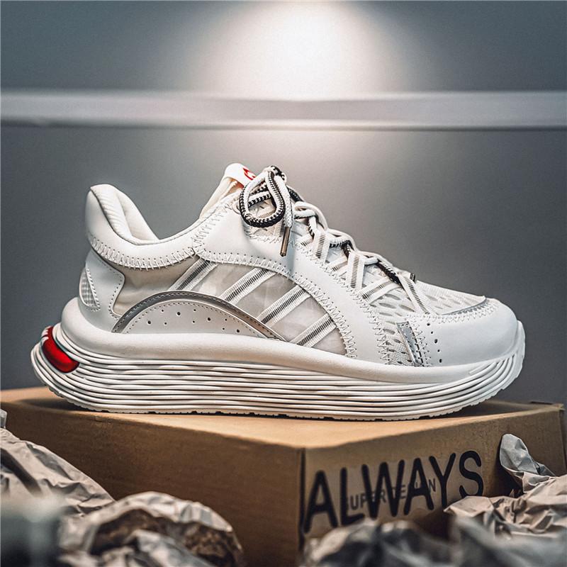 New Men's Fashion Casual Shoes Boys Students Trending Soft Sole Comfortable Sneakers Male Classic Breathable Gym Shoes