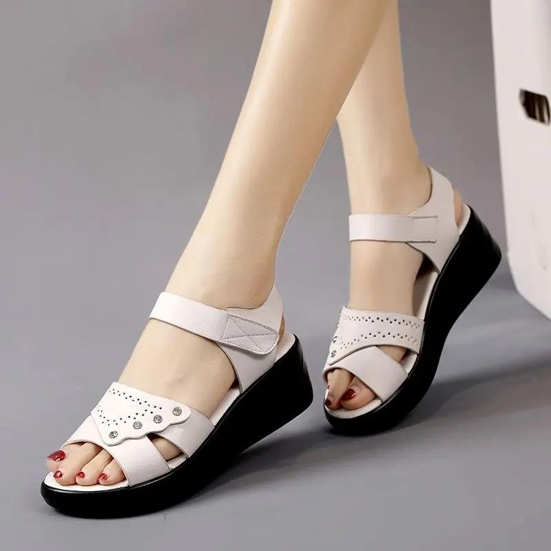 Fashion Wedges Heel Ladies Shoes Brown Leather No Summer 2024 Flat Rubber Footwear Sandals for Women Open Toe Outdoor Shoe Vip Sandal F