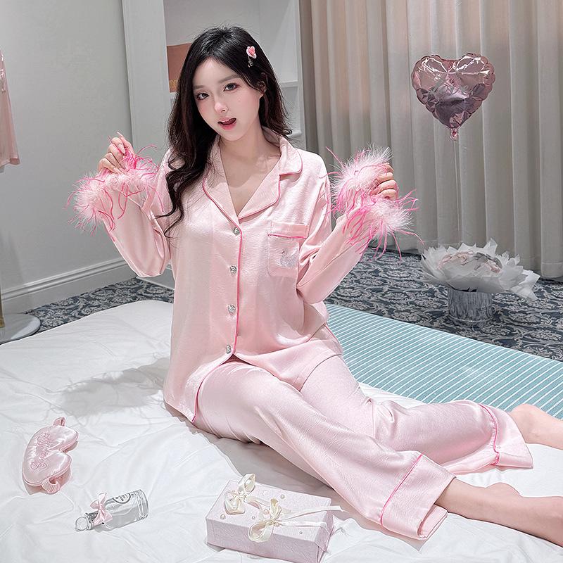 Women s Ice Silk Pajama Set: Long Sleeve, Floral Design, Luxury Imitation Silk for Spring and Autumn M