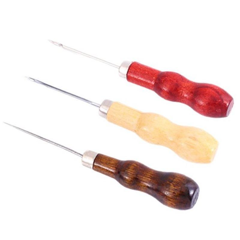 Old-fashioned Solid Wood Hole-making Spools, Hand-made Hole-drilling for Shoes, Perforation for Shoe Laces, Patching Shoes, and Shoe Repair.