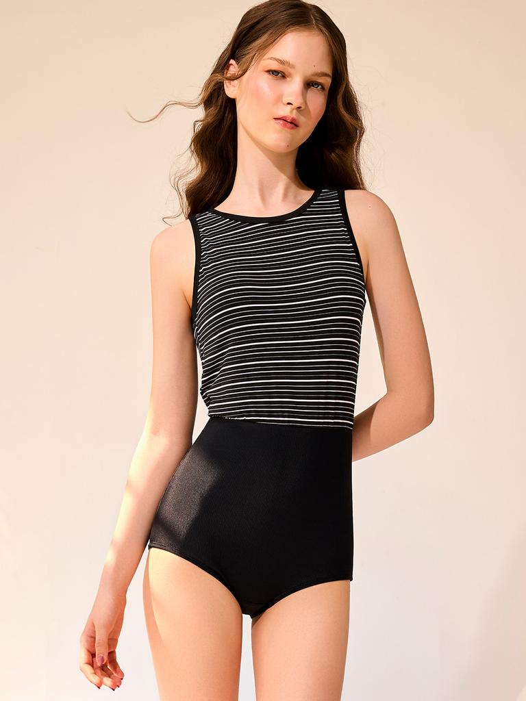 Bohemianbeullu Border Stripe Boy Short One-Piece Swimsuit Black