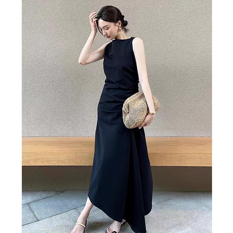 CO*S Women's Retro Irregular Sleeveless Long Skirt - 2025 Spring/Summer Slim Pleated Dress