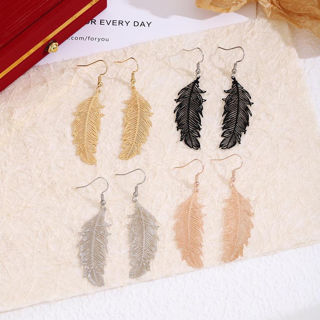 Bohemian High-End Retro Wing Feather Ear Hook Earrings for Women