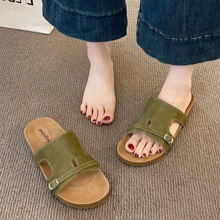 Boken Slippers Women's Summer Wear 2025 New Retro Lazy Fashion Casual Word Beach Flat Cool Slippers