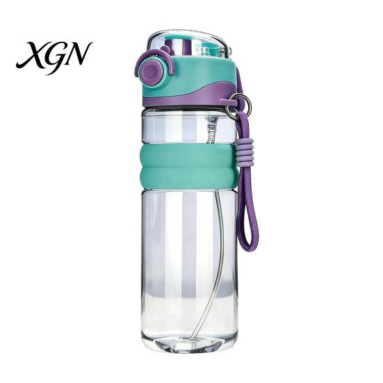 Heat Resistant Drinking Vessel Spray Sports Water Bottle, 750ml Dual-Use Mist And Drink Cup with Safety Reusable Plastic Lock, Leak-Proof Bottle