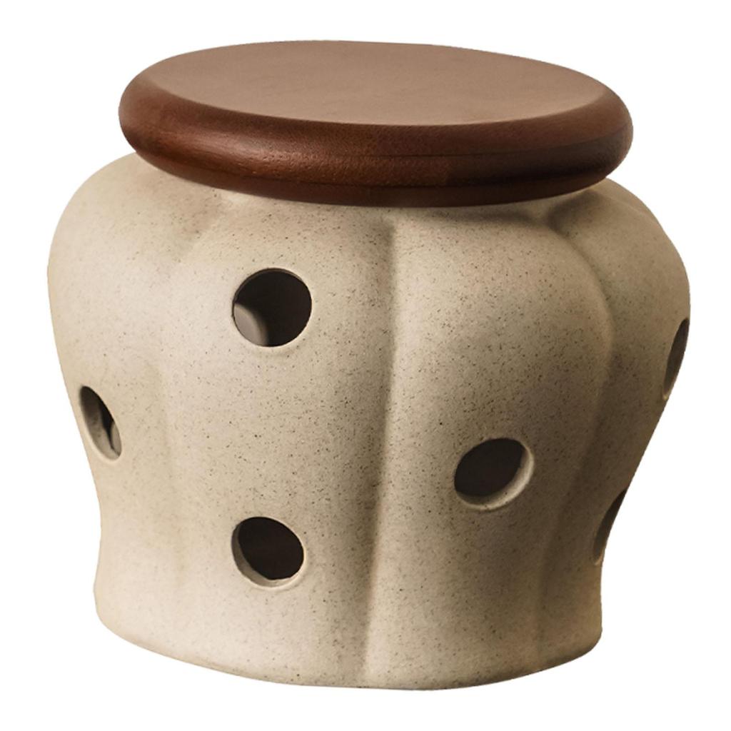 Ceramic Garlic Keeper Creative Storage Holder for Restaurant Home Kitchen