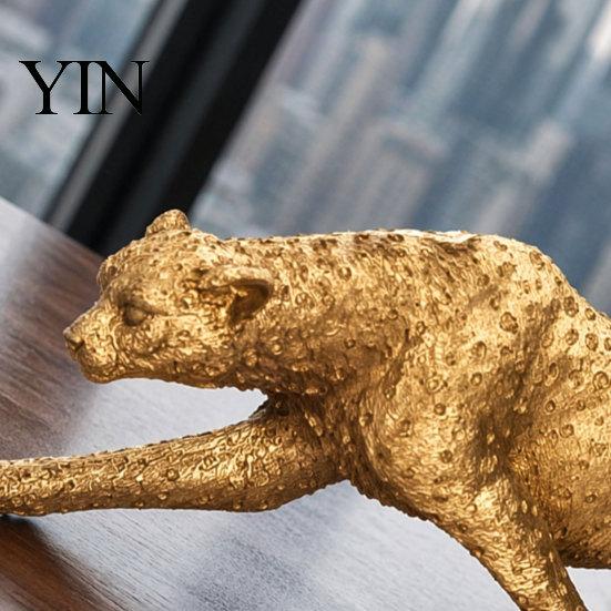 Büro-Desktop-Dekoration Goldene Leopard-Figur Modell, Lebendige Statue, Hockende Lauffigur, Harz-Dekorationsornament für TV-Ständer Eingangsbereich