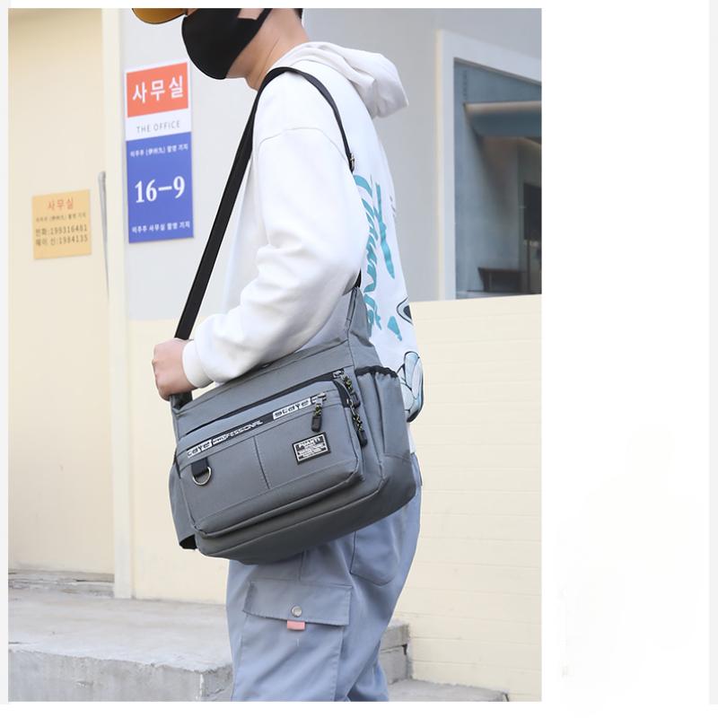 Pánská taška přes rameno Oxford látková Casual Travel Crossbody taška Velkokapacitní Malá čtvercová taška středního věku Taška na nářadí