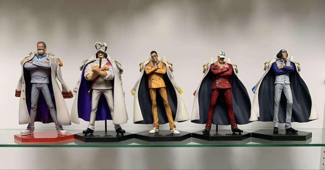 

[USED] One Piece Figure DX Navy (Opened)