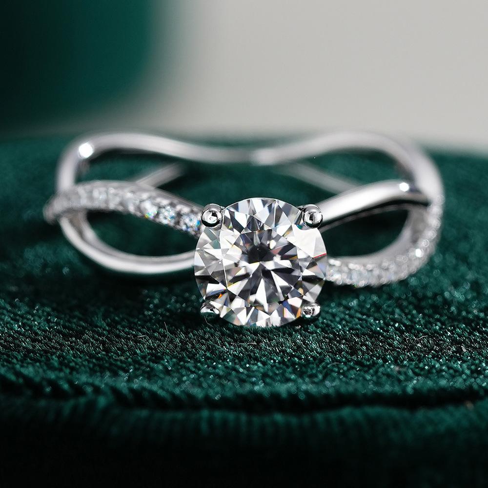 6.5mm Twisted Split Shank Solitaire Moissanite Engagement Ring S925 Sterling Silver For Women