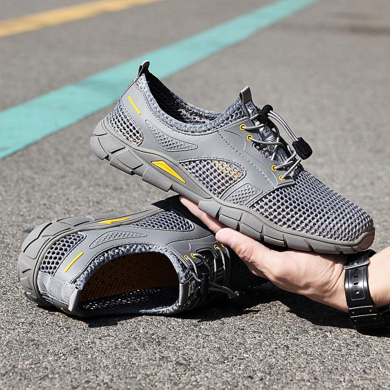 FashionNon-slip Wear-Resistant Sandals Hollow Out Flats Breathable Mesh Shoes Men All-match Lightweight Sneakers New Lace-Up Footwear