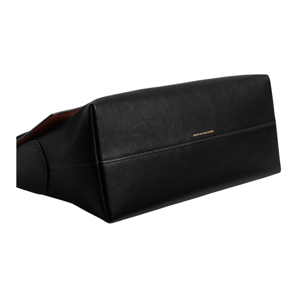 Coach Chelsea 36 Charme Logo Fermeture à Poussoir Avec Poche Zippée Sac à Bandoulière en Cuir Grain Naturel Grand Sac à Bandoulière Femme Noir CDS62-B4BK