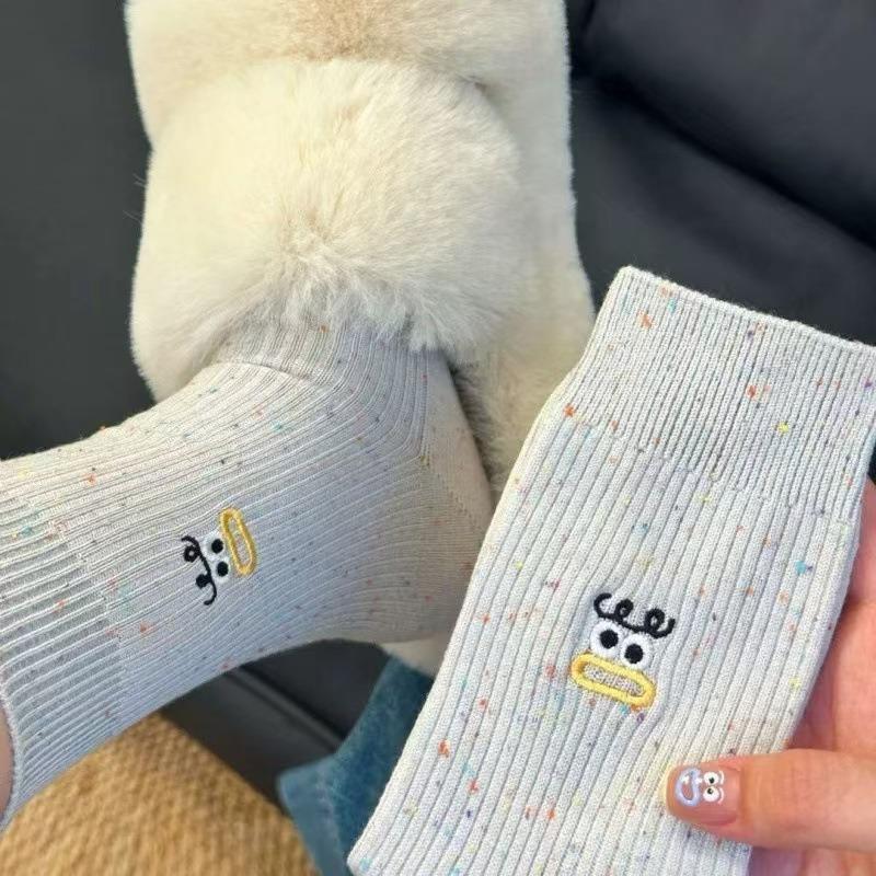 

Женская осенняя цветная пряжа Милые мультяшные забавные выражения В трубчатых махровых носках 1 pair серый