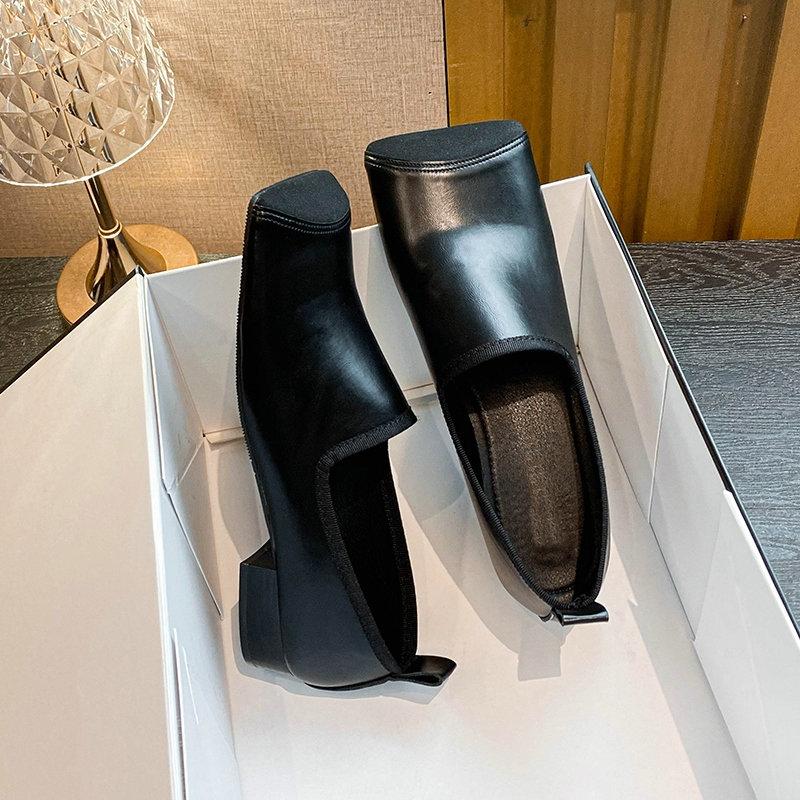 Fashion Square-Toed Single-Shoe Women'S French Retro Pig Nose Shoes Niche Low-Heeled Mary Jenson Style Gentle Evening Shoes, Large Size