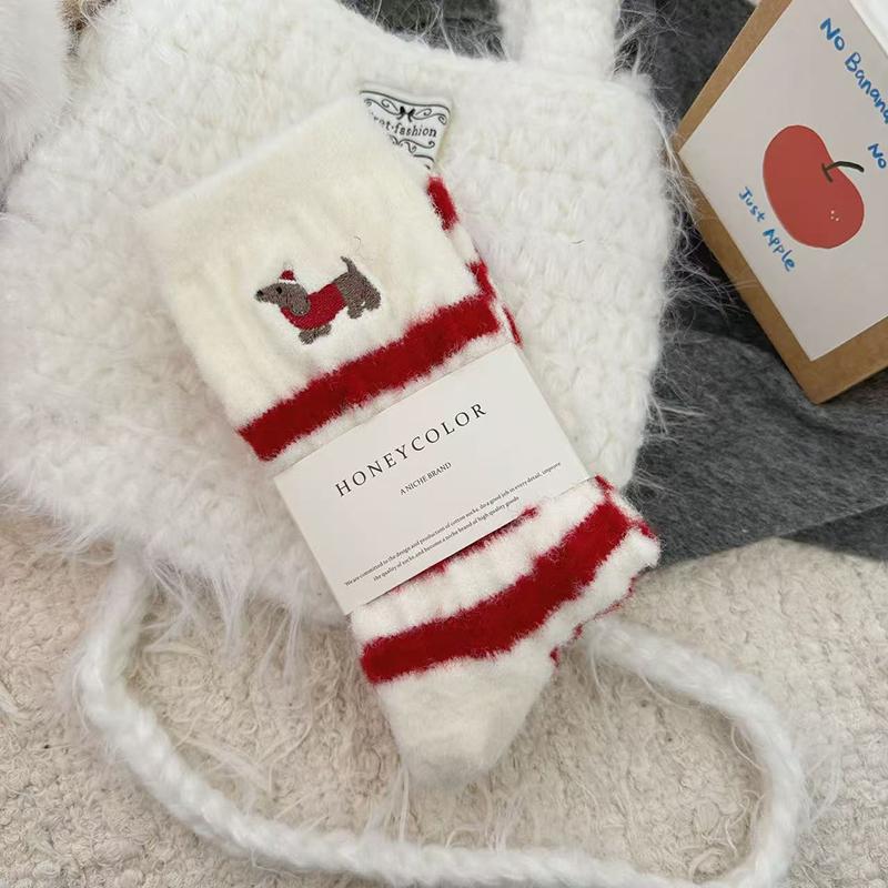 Autumn Winter Christmas Socks Snowman Sausage Dog Embroidery Cotton Socks Women Mid-tube Socks New Year's Eve Decorations Gift