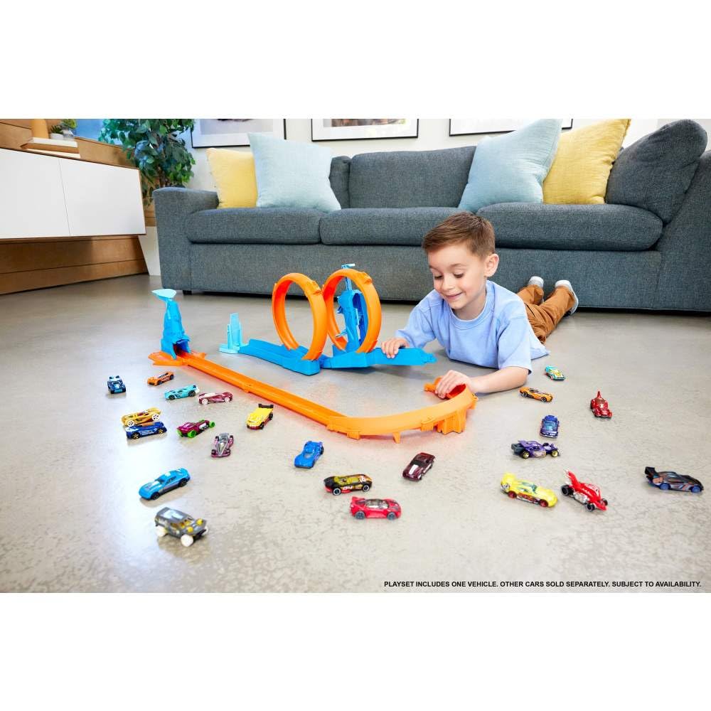 Hot Wheels Triple Loop Playset with 1 Mini Car Toy Playset for Ages Orange JDW39 - Ride-on 4+ -