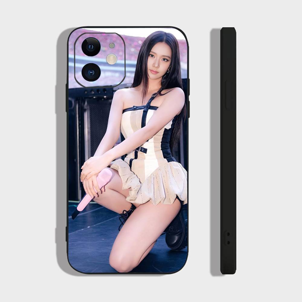 Sexy Girl J-jisoo-s Phone Case For IPhone 17 Air 16 15 14 13 Pro Max 11 12 Black Silicone Cover