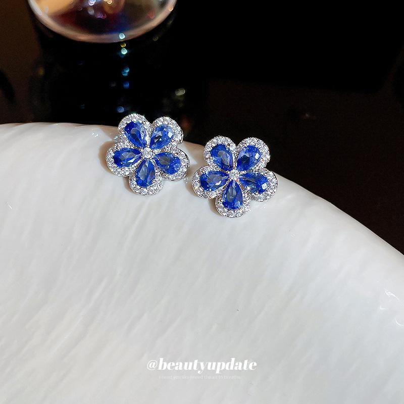 Micro-inlaid zircon blue flower stud earrings, Japanese and Korean small fresh earrings, personalized versatile and sweet Mori earrings for women