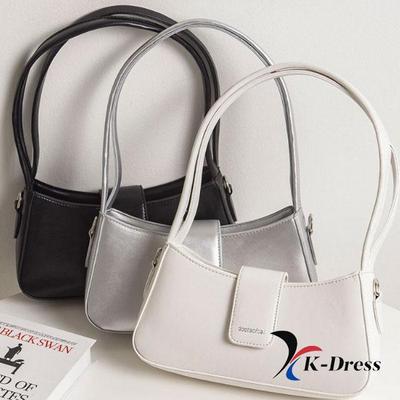 Square Baguette Glossy Shoulder Bag (3 Colors) Basic Type