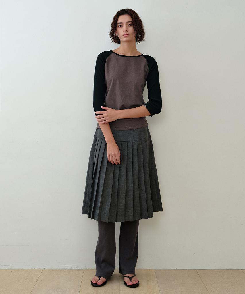 Simeteuligpeosenteu Alba Raglan Slit T-Shirt / Brown