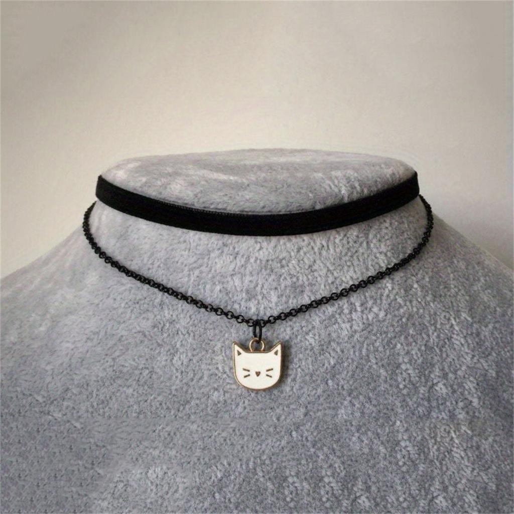 Cute Cat Pendant Necklace Minimalist Design Black Velvet Chain Fashionable Jewelry For Cat Lovers