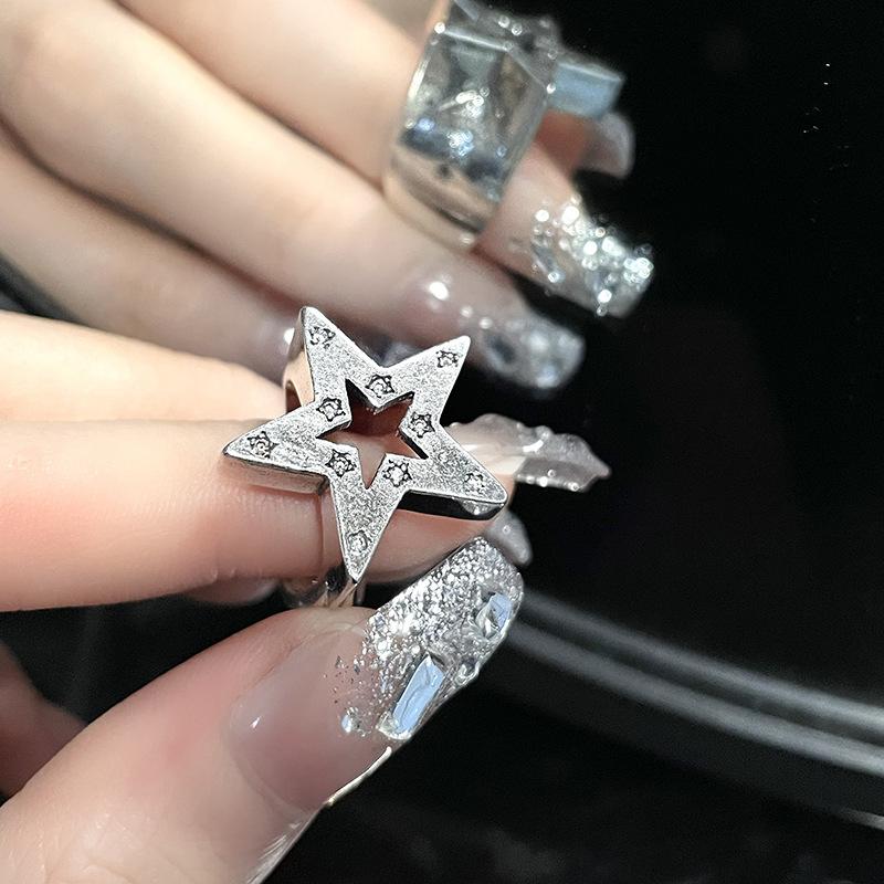 Niche Design Sense Star Bag High Sense Zircon Cold Wind Retro Personality Punk Open Ring Woman Adjustable opening