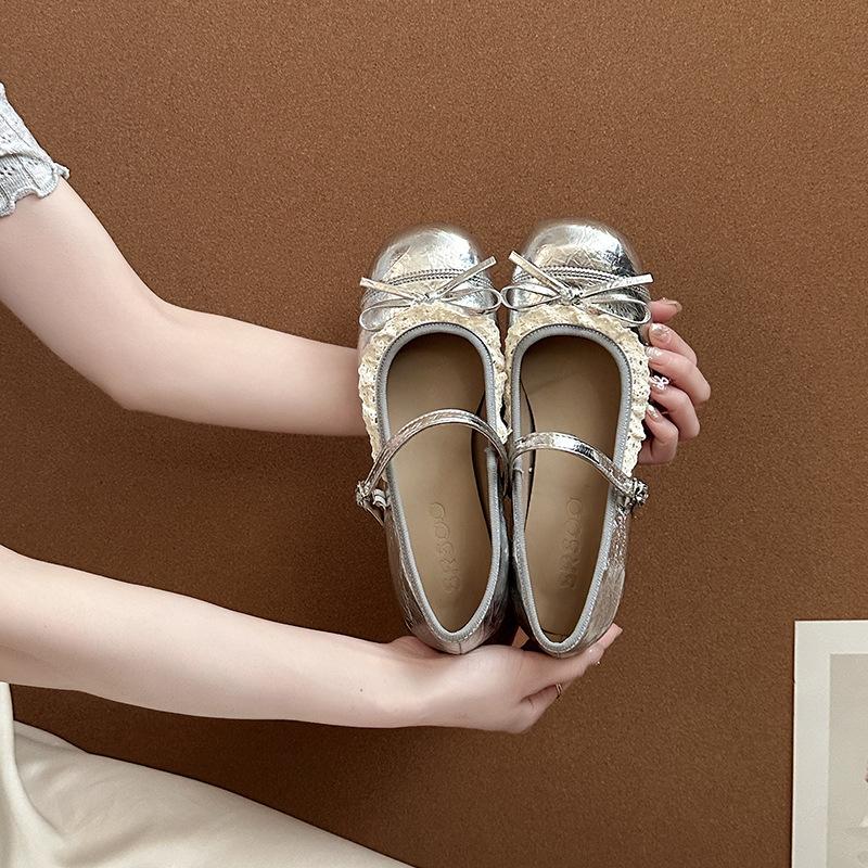 Round Head Retro Bow Flat Bottom Small Leather Shoes Women's New Summer Fashion with Skirt French Niche Mary Jane Shoes