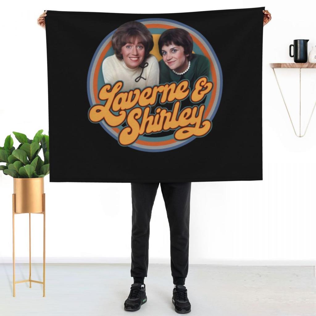 Laverne And Shirley T-ShirtLaverne and shirley Throw Blanket Men's Soft Warm Throw Blanket for Couch