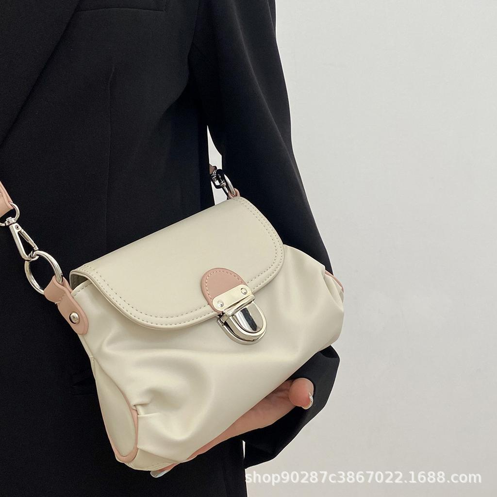 Niche Simple and Versatile Texture Fashion Messenger Bag Women's New Pleated Shoulder Contrasting Color Small Bag Ins Style