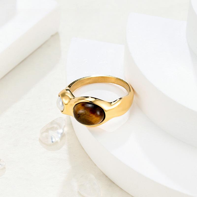 Retro Pearl Natural Stone Ring, Female Niche Popular Stainless Steel Color-plated Ring Jewelry