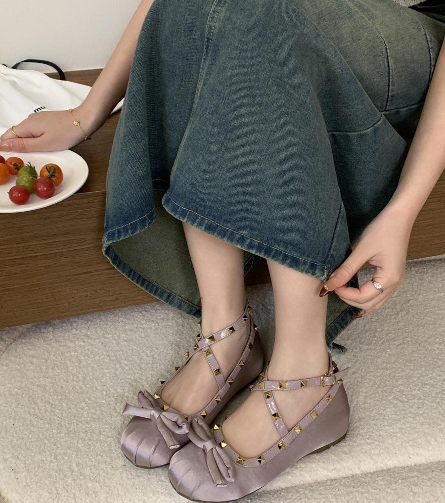 

Fairy Riveted Ballet Shoes Girl 2025 Spring and Summer New Bow Evening Wind Flat-bottomed Pink Doudou Shoes 39 розовый