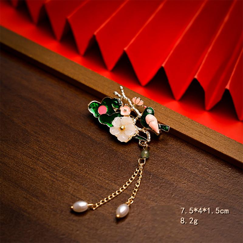 New Style Ancient Style Cheongsam Brooch Break Pressure Temperament Safe Buckle Pin Hanfu Bamboo Tassel Accessories