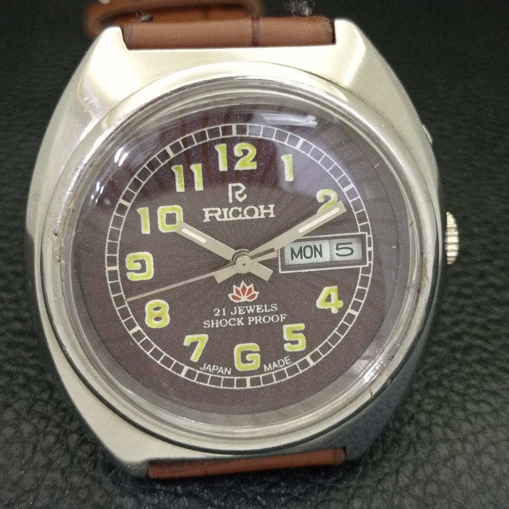 JAPAN VINTAGE RICOH R31 AUTOMATIC MENS BROWN COLOR DIAL WATCH A701924-5 R207-a701924