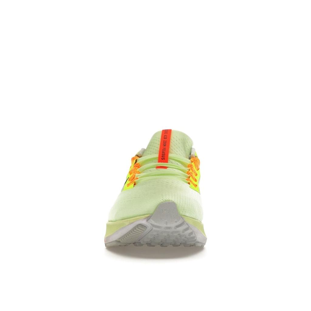 Nike Air Zoom Pegasus 38 Fast Pack Men Sneakers Yellow Barely-Volt Volt CW7356-700