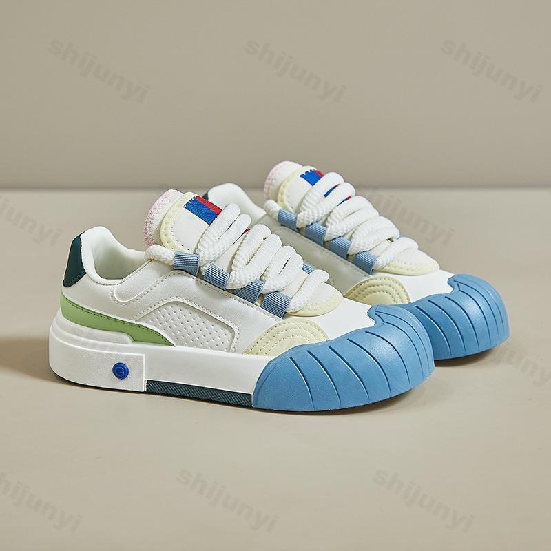 Fashion 2025 Spring Women's Sneakers Lace Up Anti Slip Platform Outdoor Students Casual Shoes Comfortable New Breathable Running Shoes