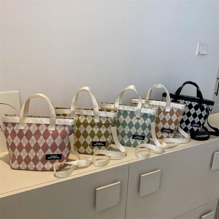 Stylish Large Capacity Plaid Canvas Handbag 2023 Trendy Urban Simple Shoulder Bag For Women