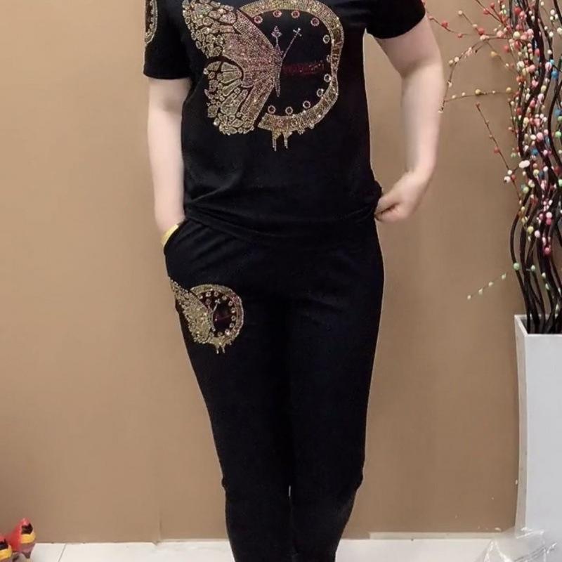 Western-style Mom Suit for Women in Summer, Butterfly Perm, Loose Age-reducing Short-sleeved Shirt, Casual Sports Suit