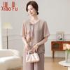 Elegantes chinesisches Sommer-Zweiteiler-Set für Mütter