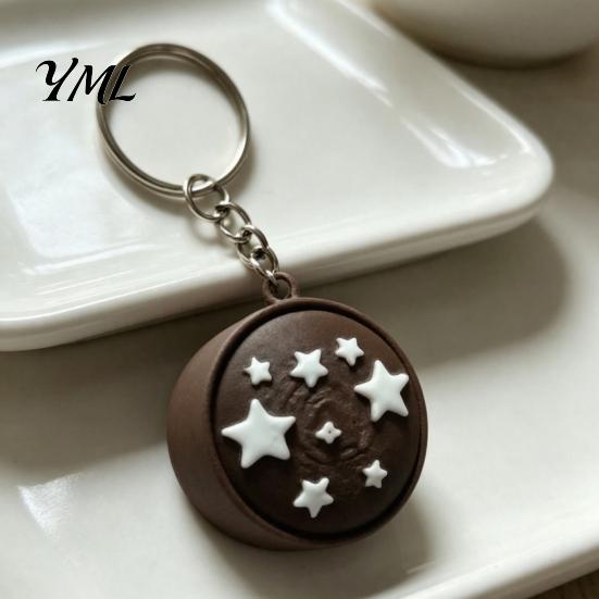 Novelty Chocolate Toast Keychain Simulated Bread Fidget Keychain, 3D Printed Push Button Stress Small Gifts for Friends Relief Toy, Portable