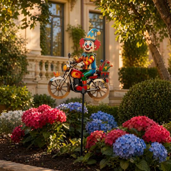 Spinning Clown Motorcycle Wind Spinner, Rotating Wheels Metal Kinetic Yard Art with Stake, Weatherproof Windmill Sculpture for Outdoor Lawn Patio