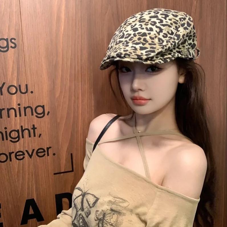 Women's Spring Summer Vintage Leopard Print Newsboy Cap Stylish Hot Girl Duckbill Beret Cool Hat