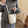 2025 New Texture Korean Solid Color Portable Bucket Bag Exquisite Ou Ruofeng Messenger Bag Fashionable Foreign Style Mobile Phone Bag