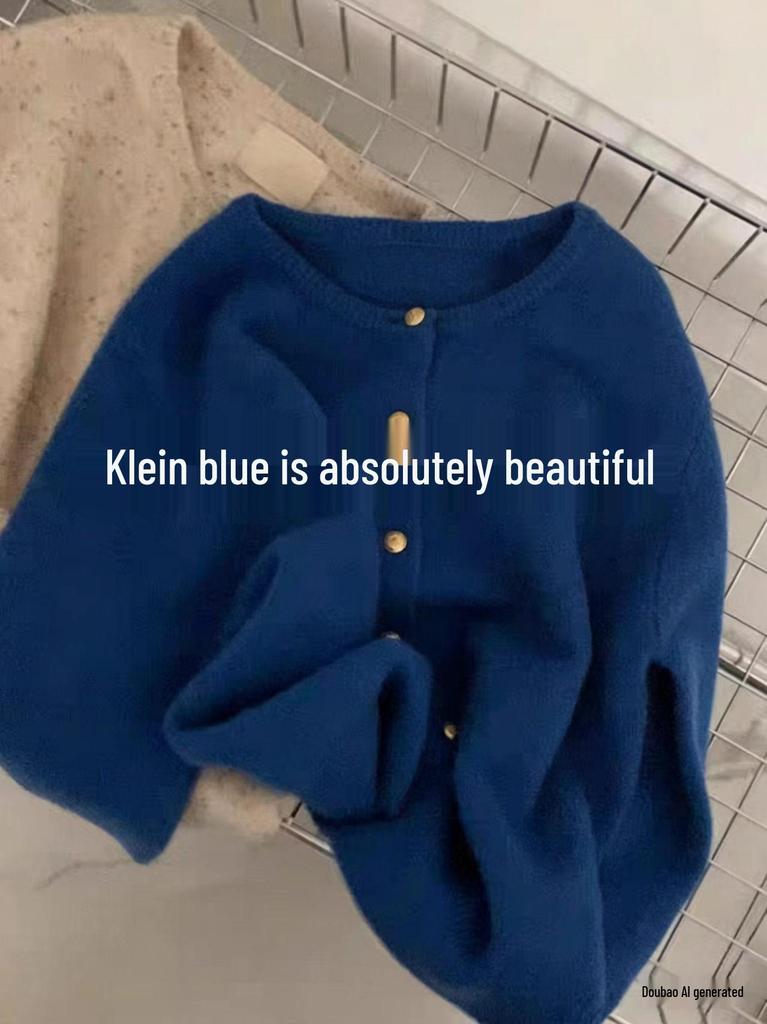 Women's Retro Gold Buckle Round Neck Knit Cardigan - Autumn/Winter 2026 Collection, Loose Casual Fit Sweater.