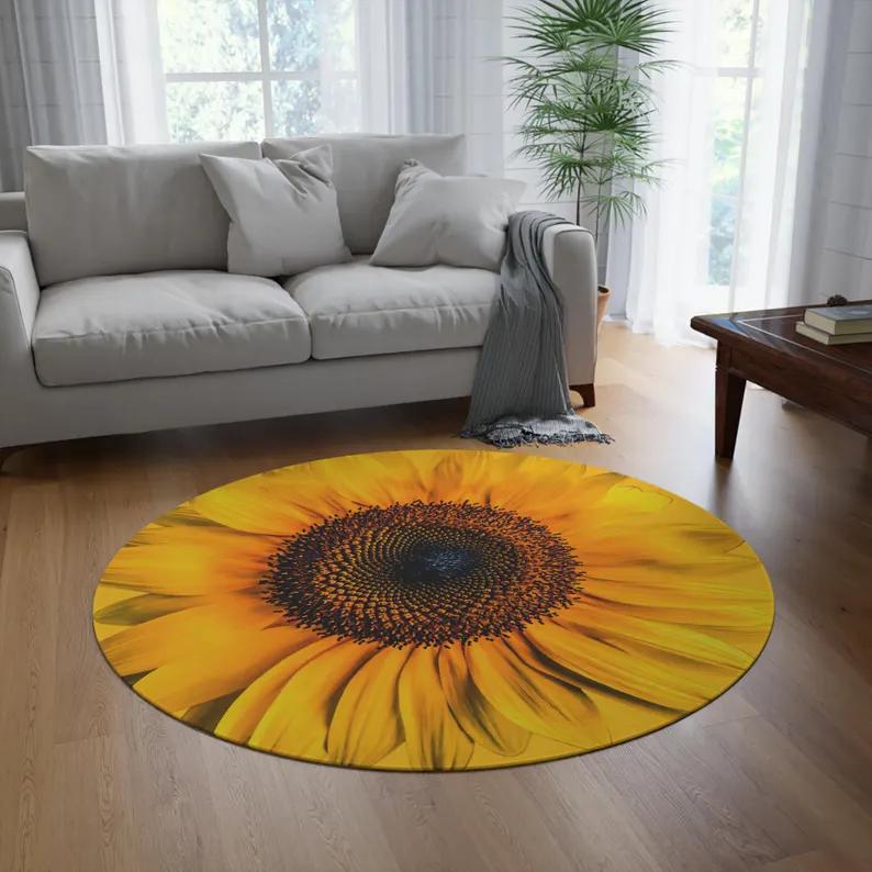 Golden Sun Garden Rug Yellow Green Round Carpet with Floral Sun Design Boho Celestial Rug for Artistic Joyful Home Decoration