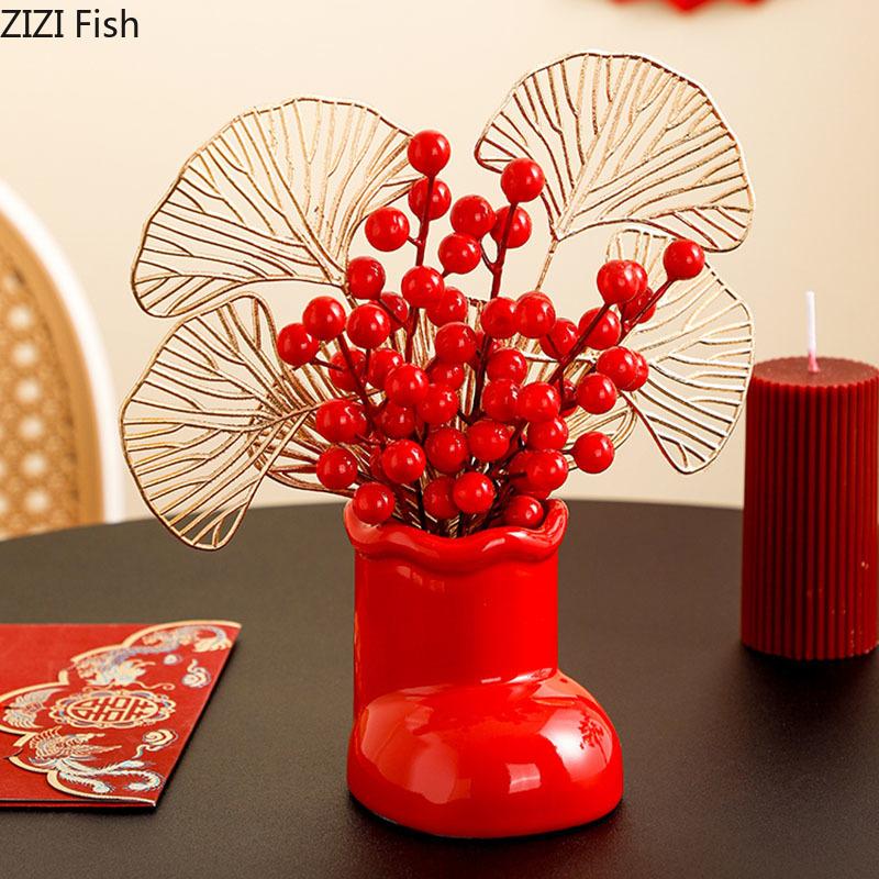Creative Snow Boots Shape Ceramic Vase Desk Decoration Flowers Arrangement Artificial Berries Decorative Vases Modern Home Decor