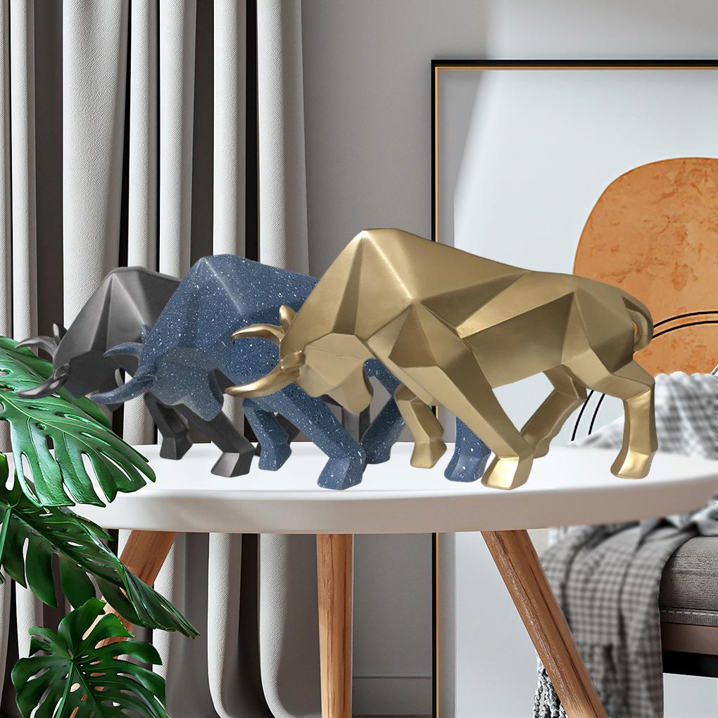 Exquisite Decoration Bulls Sculpture Made Of Resin Bull Statue Ornament Resin Bull Sculpture